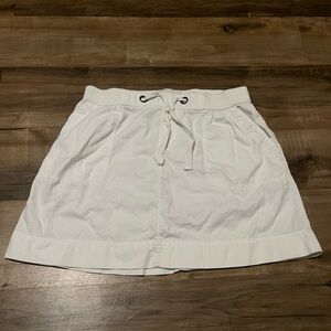 Old Navy Women's white Mini Skirt